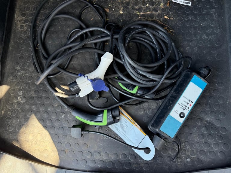 2019 68 MITSUBISHI OUTLANDER HYBRID PETROL + ELECTRIC DAMAGED REPAIRABLE SALVAGE