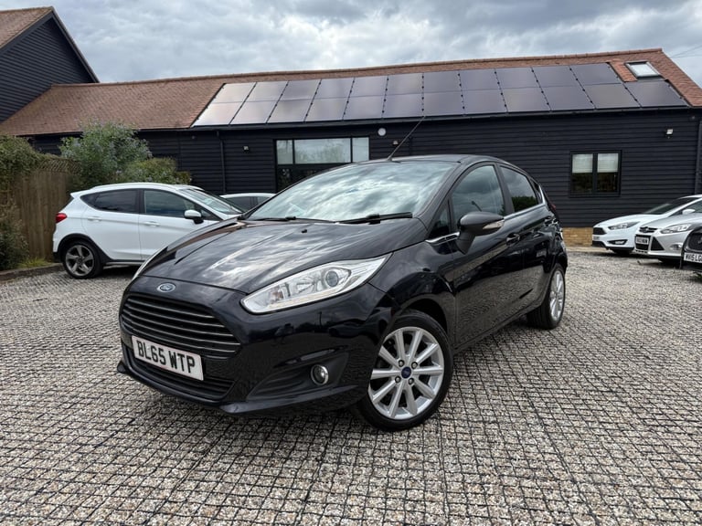 image for 2016 Ford Fiesta 1.0T EcoBoost Titanium Euro 6 (s/s) 5dr HATCHBACK Petrol Manual