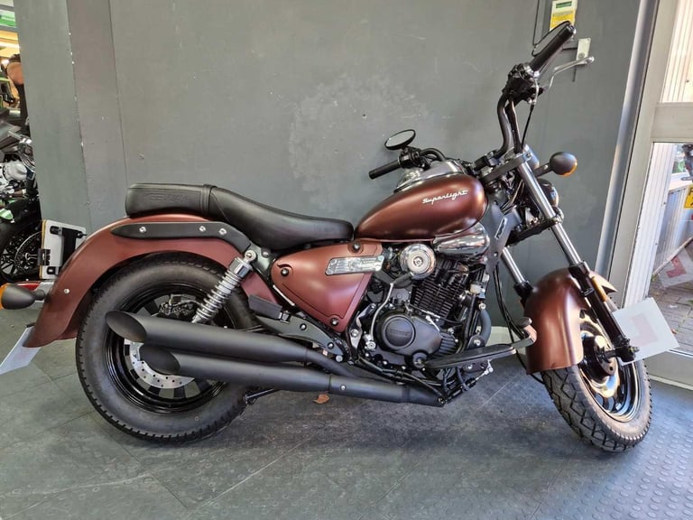image for 2025 Keeway Superlight 125 E5