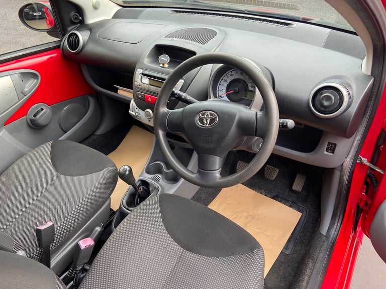 2009 Toyota Aygo 1.0 VVT-i + Hatchback 5dr Petrol Manual Euro 4 (67 bhp)