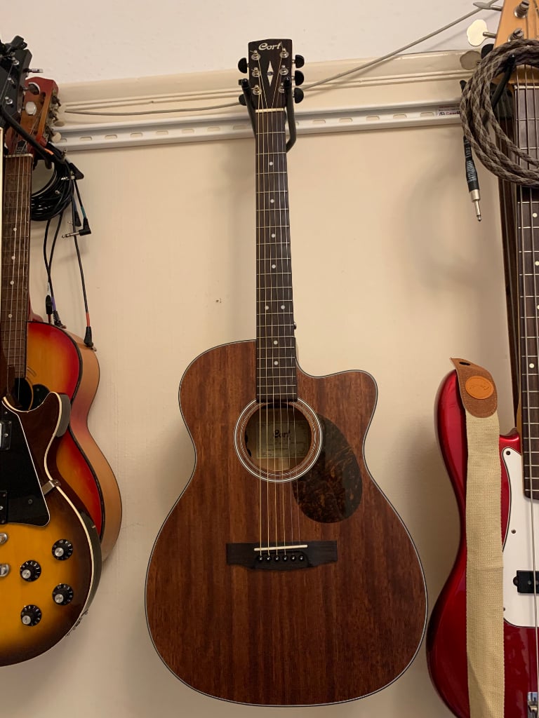 Cort AS-OC4 electro-acoustic guitar