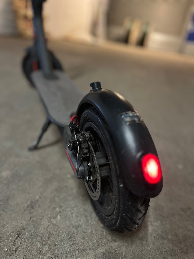 Xiaomi  M365