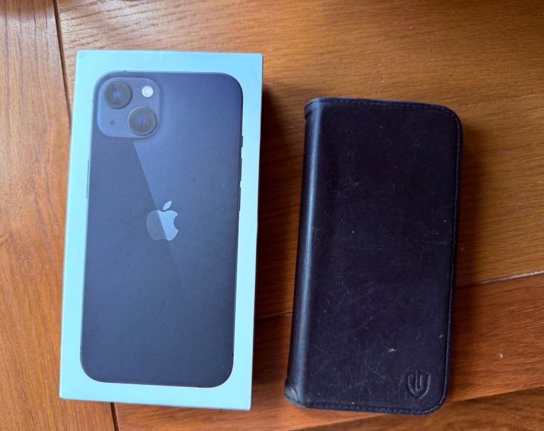 Mint condition iPhone 13