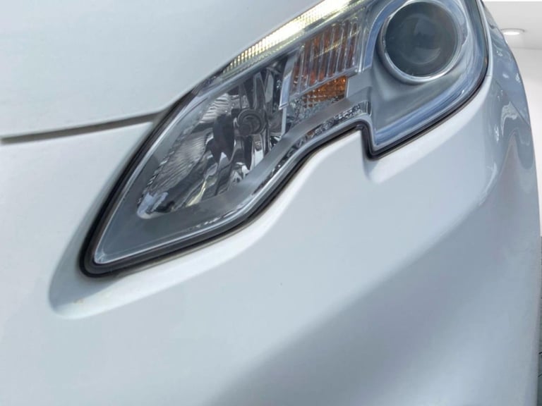 2015 Peugeot 2008 1.2 PureTech Access Euro 6 5dr (A/C) Petrol