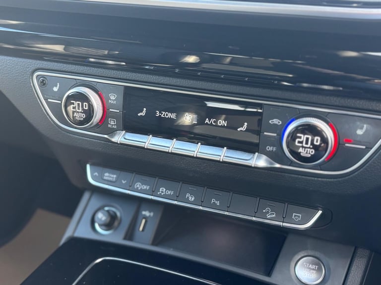 AUDI Q5 2.0 TDI 40 Black Edition 2024