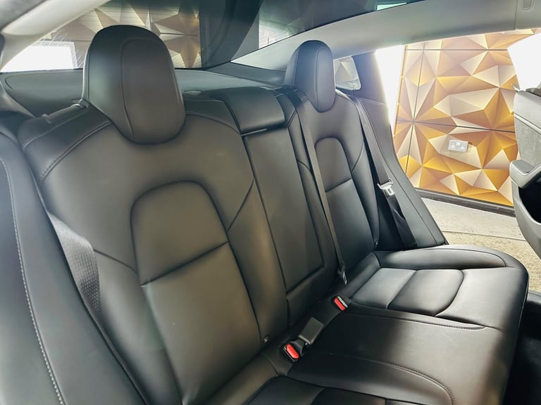 2019 Tesla Model 3 Standard Plus 4dr Auto SALOON ELECTRIC Automatic