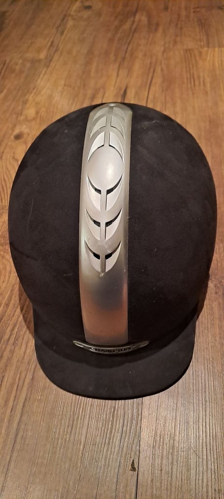 image for Champion Ventair Riding Hat 7 1/2 61 cms