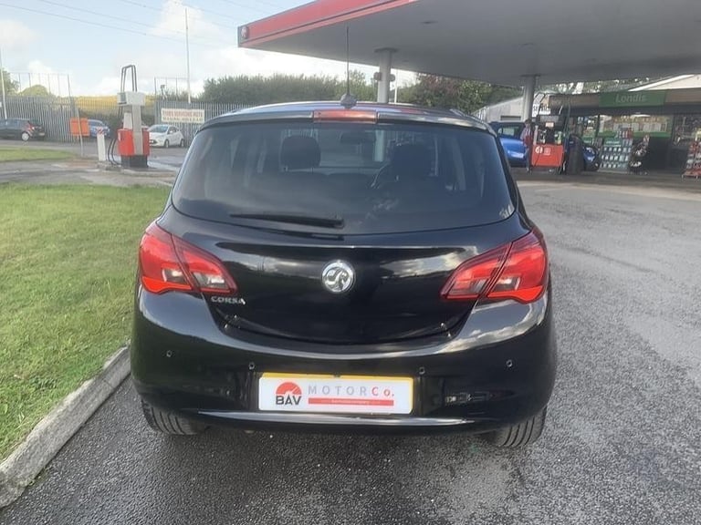 2016 Vauxhall Corsa 1.4i ecoFLEX Elite - New MOT - Only 31000 Miles