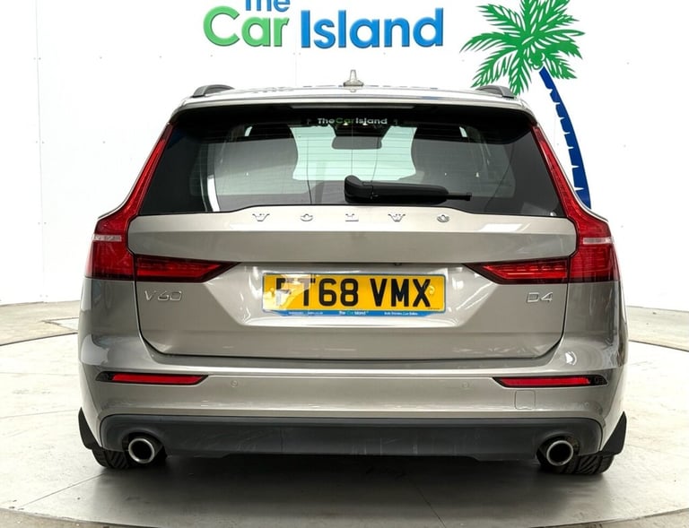 2019 68 VOLVO V60 2.0 D4 MOMENTUM ESTATE 5DR DIESEL AUTO EURO 6 (S/S) (190 PS) D