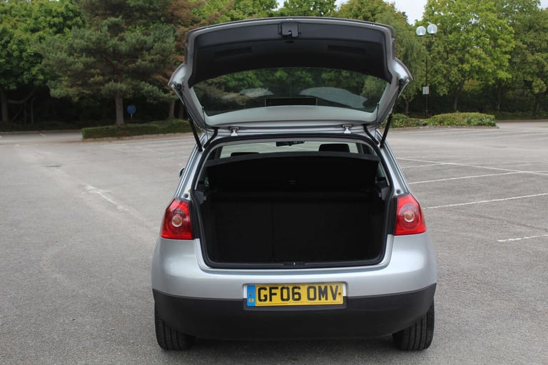 2006 Volkswagen Golf 1.4 S 3dr [AC] HATCHBACK PETROL Manual