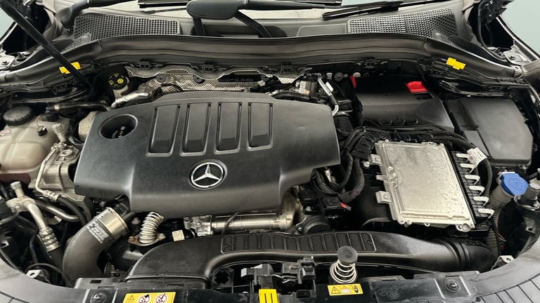2022 Mercedes-Benz GLA GLA 200d AMG Line Executive 5dr Auto HATCHBACK DIESEL Automatic