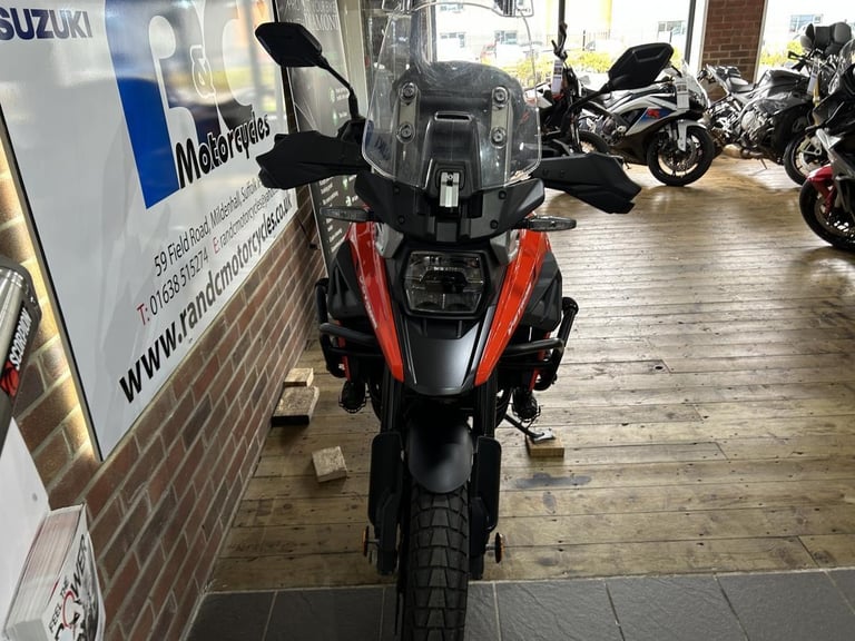 V-Strom DL1050XT , Pre Wired for TomTom , Full Dealer History