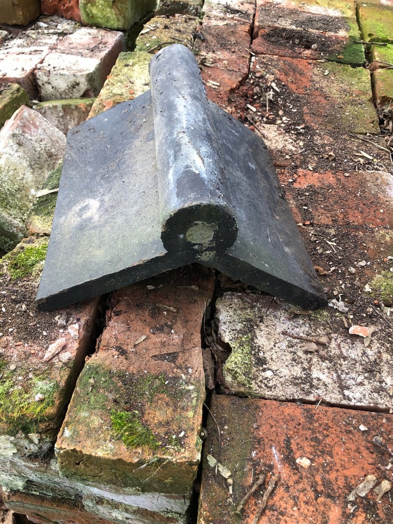 Ridge tiles