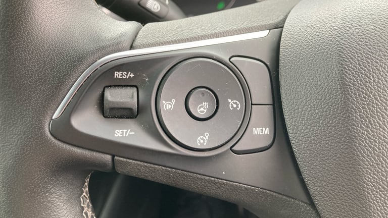 2024 Vauxhall Crossland 1.2 Turbo [130] Ultimate 5dr Auto Petrol Hatchback Hatchback Petrol Autom...