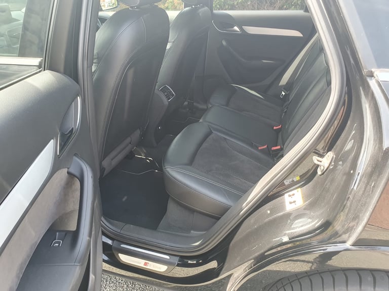 2015 Facelift*Audi Q3 S-Line +*Quattro 4WD*Rare Panoramic roof*2.0 TDI 150 BHP*Only 96k