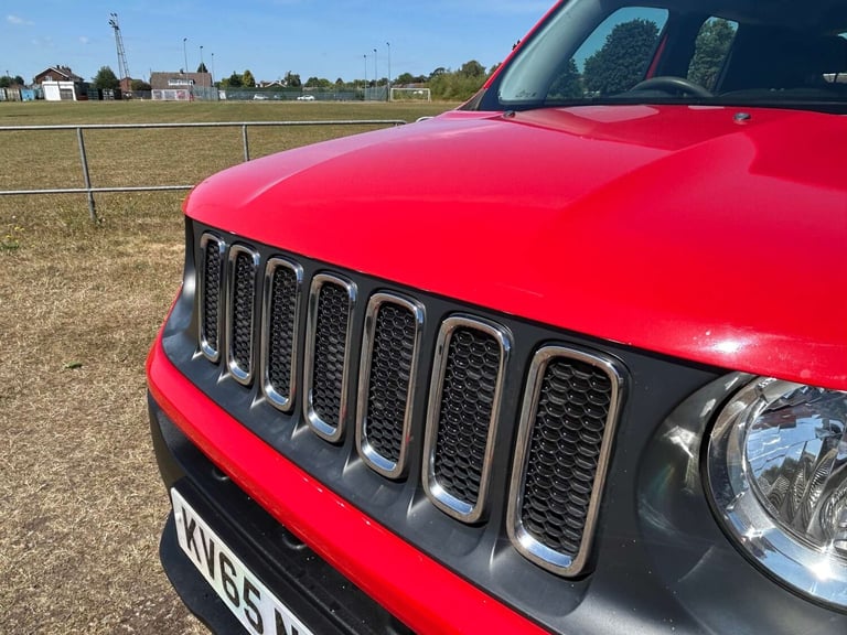 2015 Jeep Renegade 1.6 E-torQ Sport 5dr ESTATE PETROL Manual
