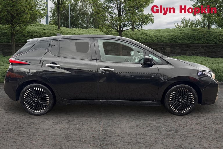 2022 Nissan Leaf 110kW N-Connecta 39kWh 5dr Auto Hatchback Electric Automatic