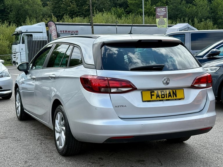 2020 Vauxhall Astra 1.2 Turbo SE Sports Tourer Euro 6 **Low Miles - 50 MPG**