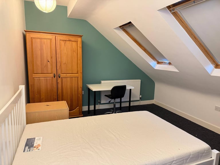 Shared Room for Rent in a Spacious, Friendly House at S6