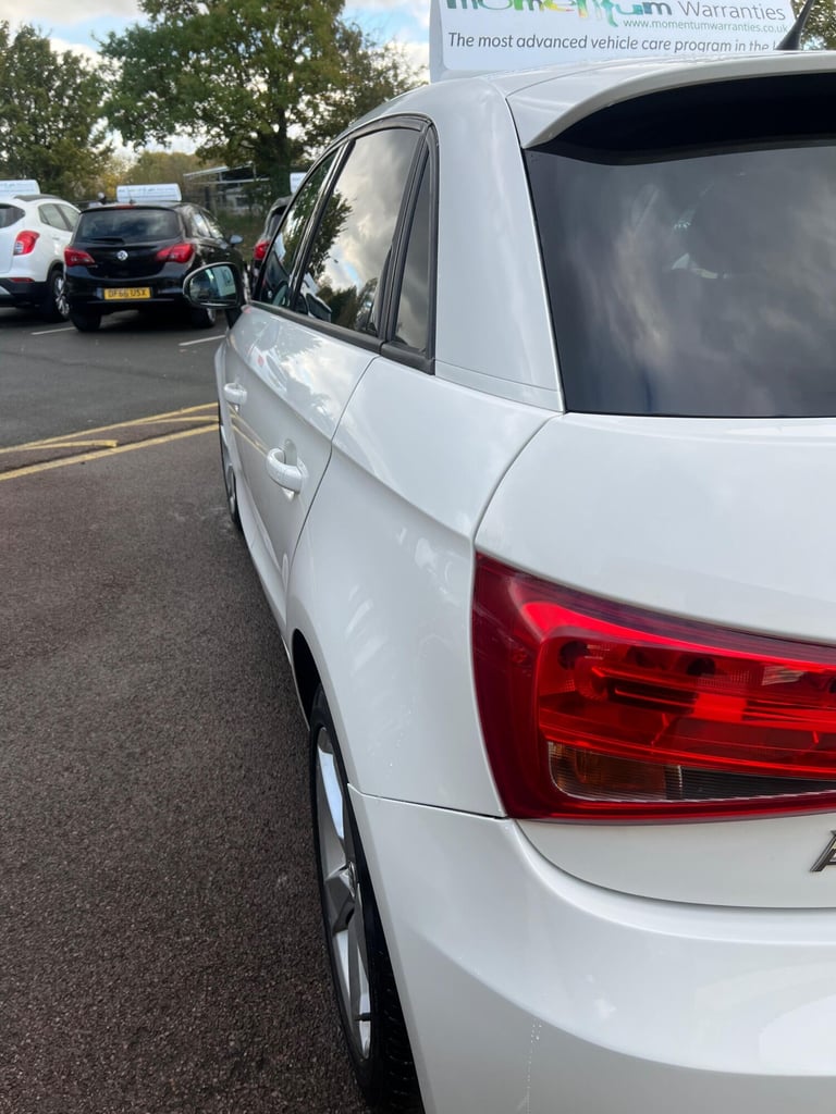 2015 Audi A1 1.6 TDI Sport Sportback Euro 6 (s/s) 5dr HATCHBACK Diesel Manual