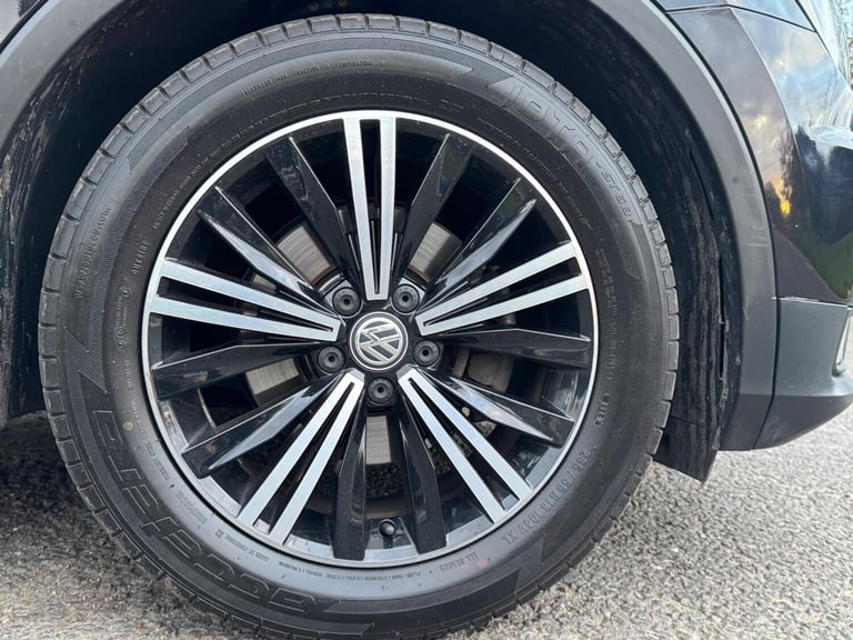 2017 Volkswagen Tiguan 2.0 TDI SE Navigation DSG Euro 6 (s/s) 5dr ESTATE Diesel Automatic