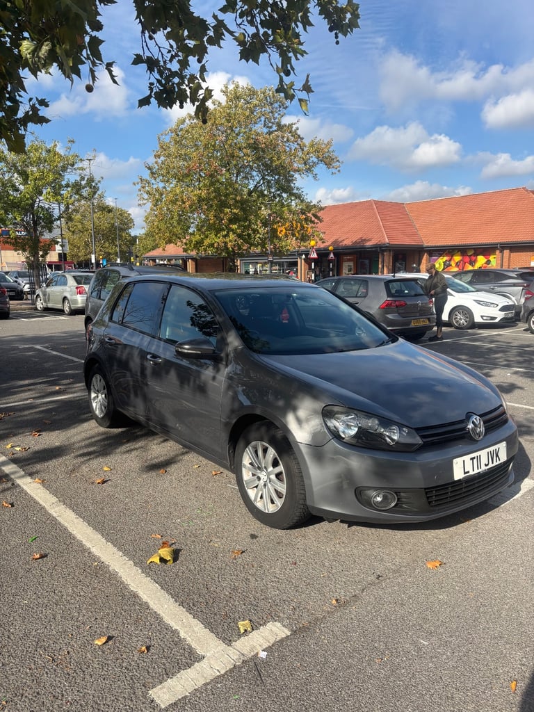 Vw, GOLF, 2011, Manual, 1390 (cc), 5 doors. Great car  