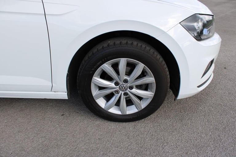 2018 Volkswagen Polo 1.0 TSI SE Euro 6 (s/s) 5dr HATCHBACK Petrol Manual