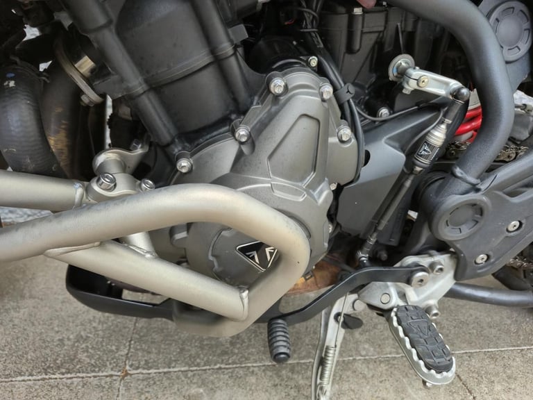 2023 Triumph Tiger 900 GT Pro heated grips and seats
