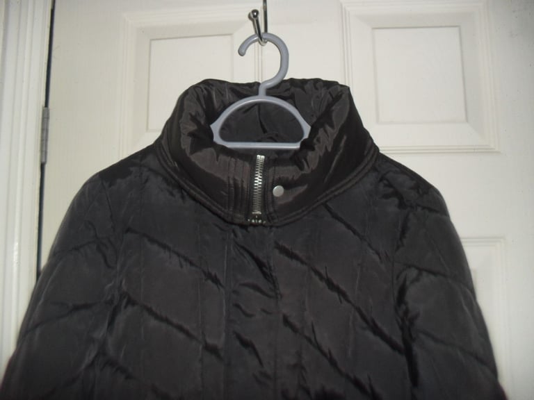 Women's Black Puffer Jacket size M by Vera Moda 
