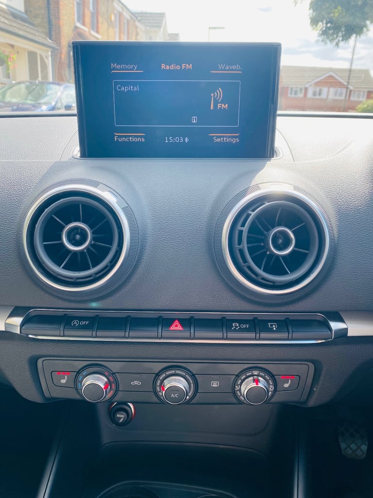 Audi, A3, Hatchback, 2014, Manual, 1598 (cc), 3 doors