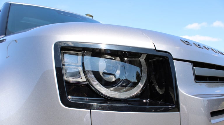 2025 Land Rover Defender Diesel Estate 3.0 D300 Outbound 130 5dr Auto SUV Diesel Automatic