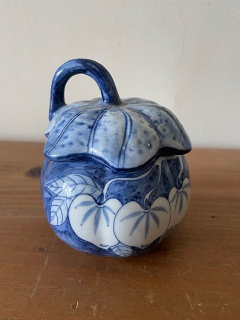 Blue And White Pomegranate Shaped Pot