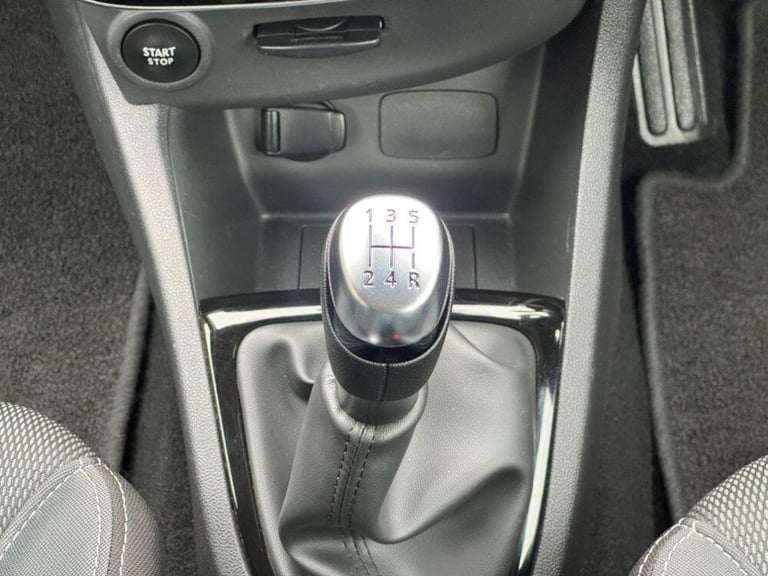 2018 Renault Clio 0.9 TCE 90 Dynamique Nav 5dr HATCHBACK PETROL Manual