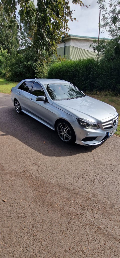 Mercedes-Benz, E CLASS, Saloon, 2014, Semi-Auto, 2143 (cc), 4 doors