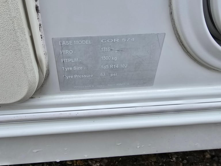 2014 Compass Corona 574 4 Berth Fixed Single Beds Caravan, Motor Mover