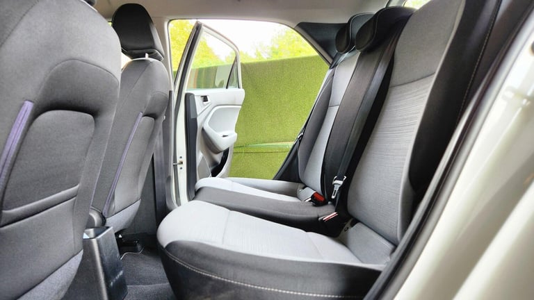 2017 Hyundai i20 1.2 Premium Euro 6 5dr HATCHBACK Petrol Manual