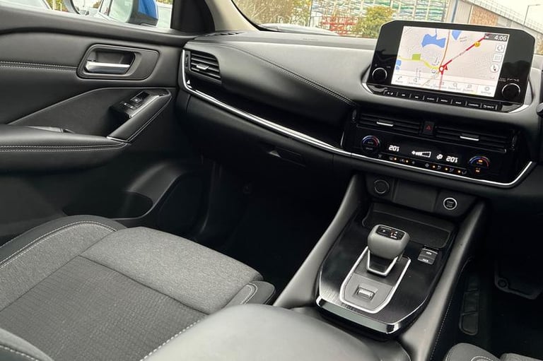 2021 Nissan Qashqai 1.3 DiG-T MH 158 N-Connecta [Glass Rf] 5dr Xtronic Automatic Hatchback Petrol...