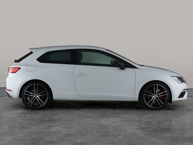 2018 SEAT Leon 2.0 TSI Cupra 300 3dr HATCHBACK PETROL Manual