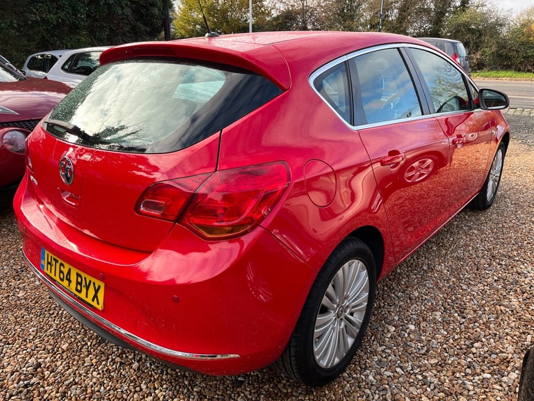2015 Vauxhall Astra 1.4 16v Excite Hatchback 5dr Petrol Manual Euro 5 (100 ps)
