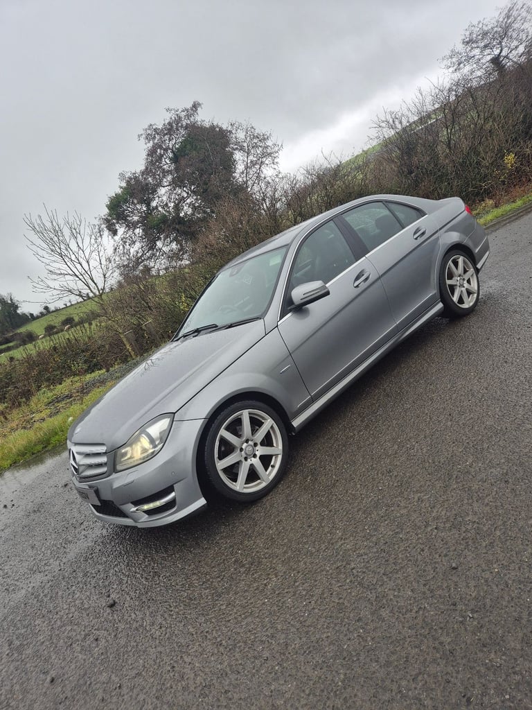 Mercedes-Benz, C CLASS, Saloon, 2011, Semi-Auto, 2143 (cc), 4 doors
