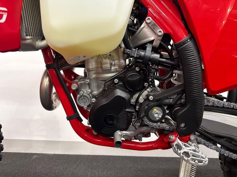 2025 Gasgas Offroad Enduro EC 250F Petrol red 6 Speed