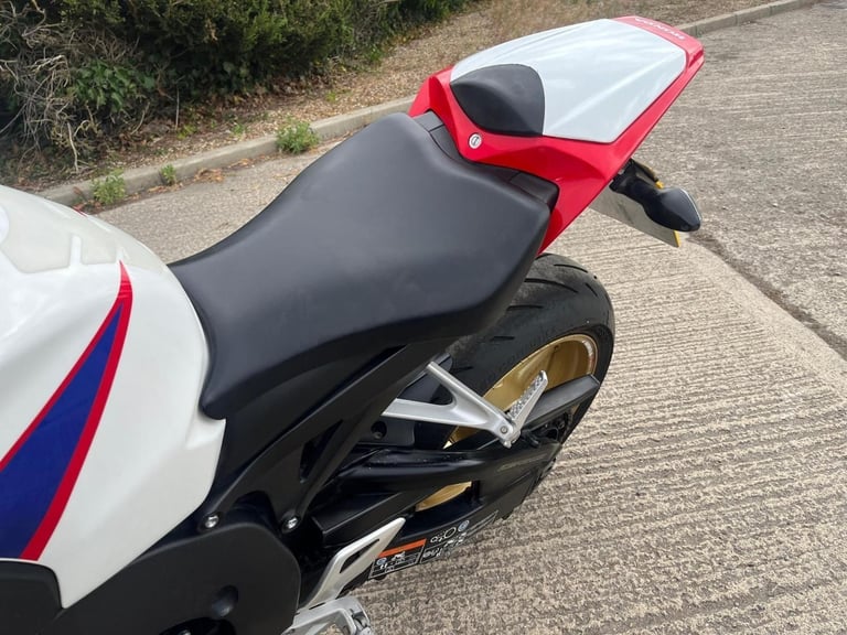 2010 60 HONDA CBR 1000 RR-A FIREBLADE CBR1000RR HRC COLOURS 15k MILES CBR1000