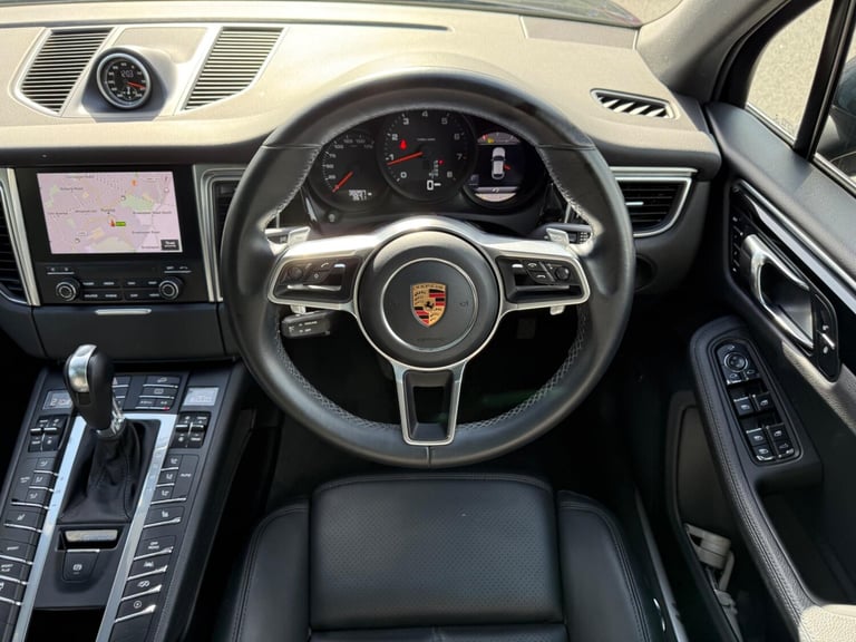 2016 Porsche Macan 2.0T PDK 4WD Euro 6 (s/s) 5dr Petrol
