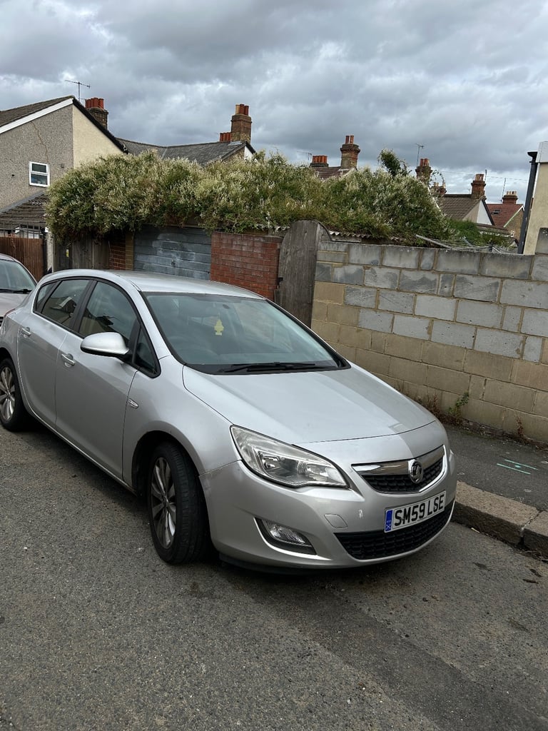 Vauxhall, ASTRA, Hatchback, 2009, Manual, 1598 (cc), 5 doors