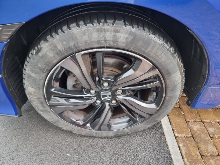 2018 Honda Civic SR 1.6 i-DTEC, 46,000 MILES. 9 Months MOT.