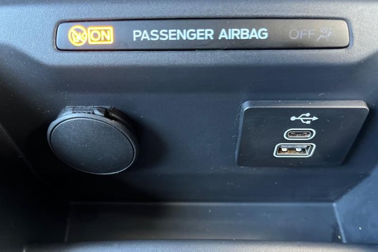 2024 Ford Transit Courier 1.5 EcoBlue Limited Van PANEL VAN DIESEL Manual