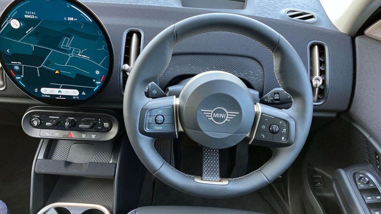  MINI Countryman 150kW E Classic 66kWh 5dr Auto Hatchback Electric Automatic