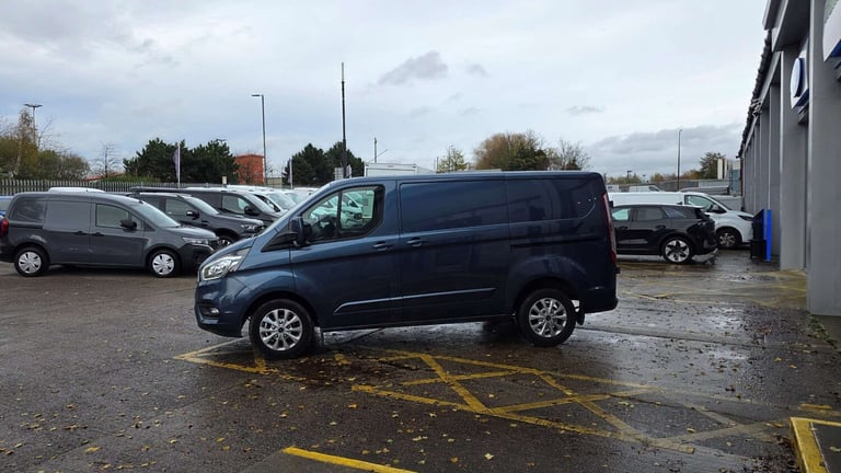 2023 Ford Transit Custom 2.0 EcoBlue 130ps Low Roof Limited Van PANEL VAN DIESEL Manual