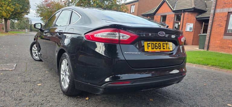 2018 Ford Mondeo 2.0 TDCi ECOnetic Zetec Edition 5dr HATCHBACK Diesel Manual