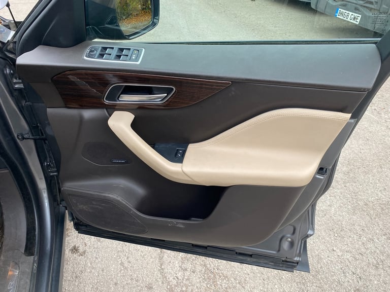 2018 JAGUAR F -PACE PORTFOLIO AWD DIESEL SUV DAMAGED SALVAGE CAT N NO DAMAGE